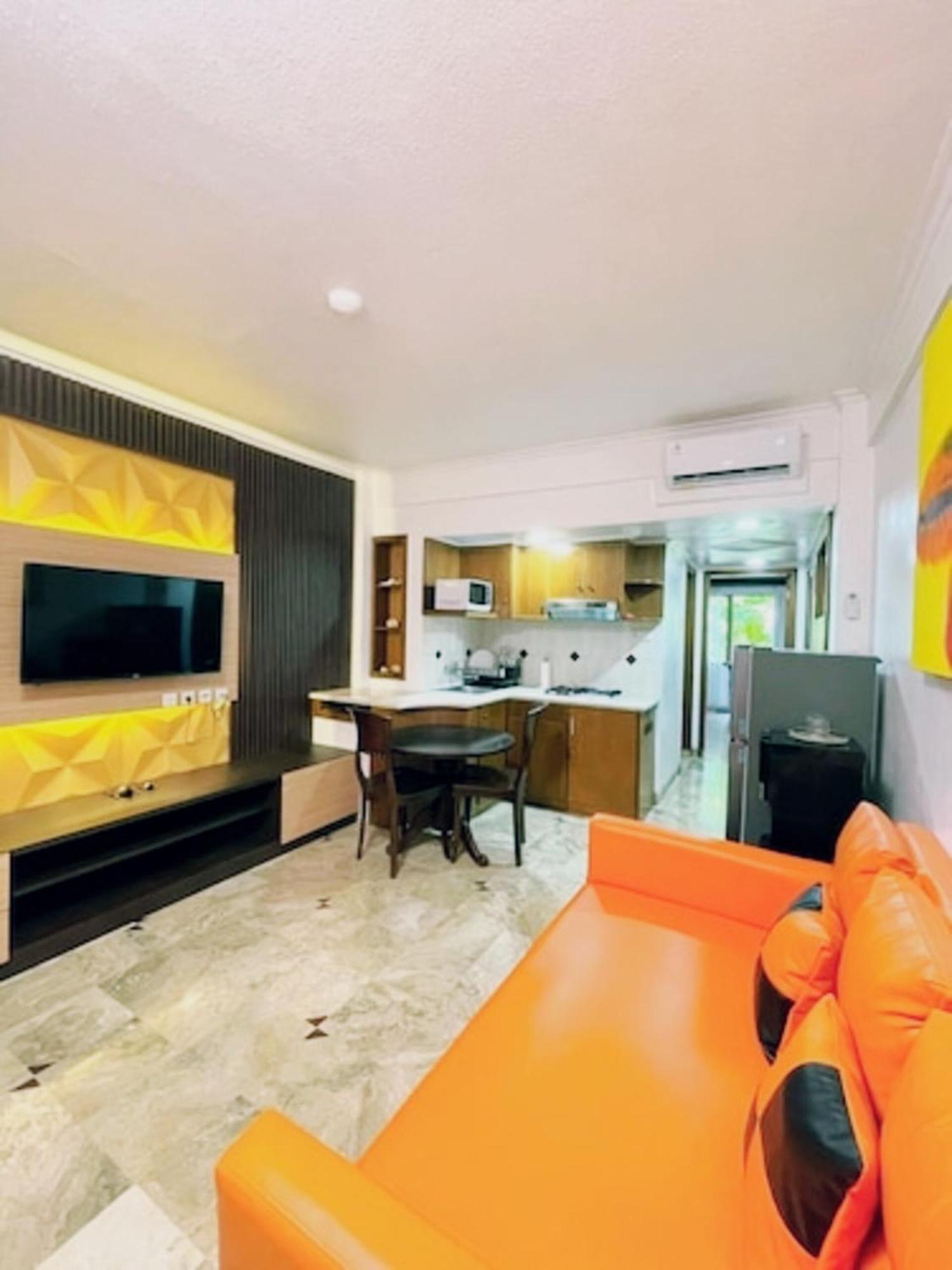 Suite Hotel Apartment Legian By Rcp Семиньяк Экстерьер фото